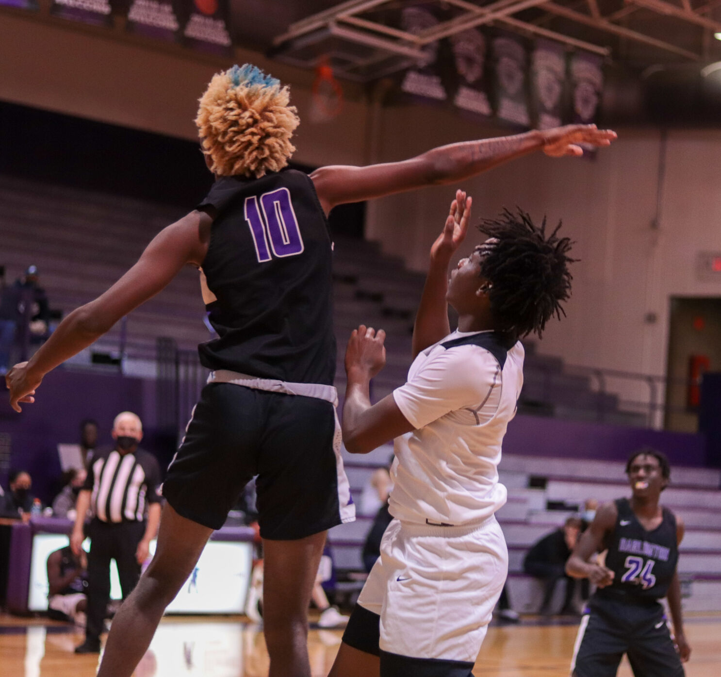 Darlington V.S Lamar